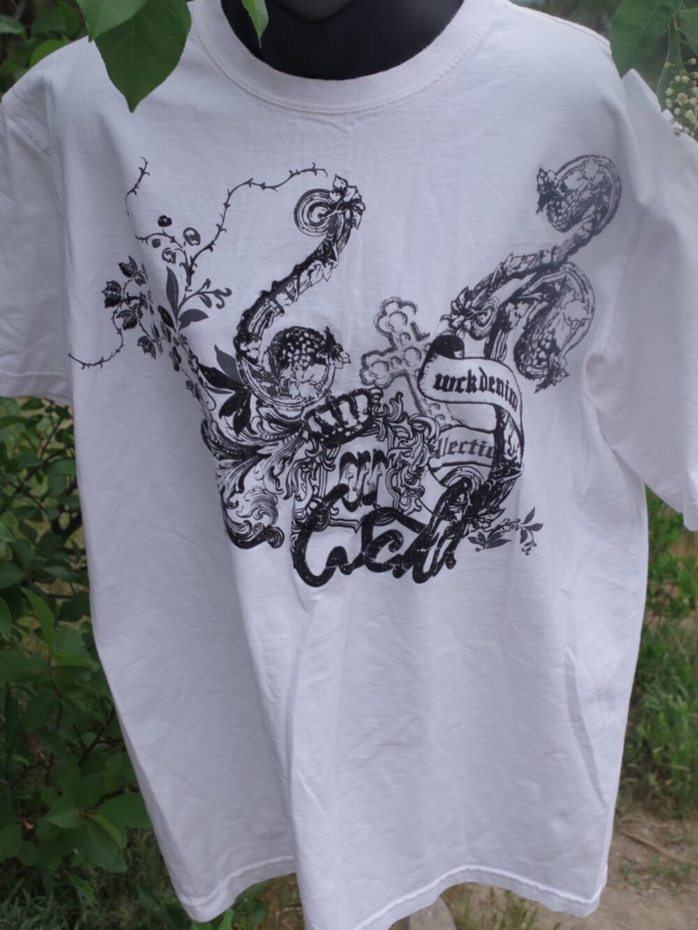 Men's Grafic WAkd Authentic Collection T-Shirt Y2K